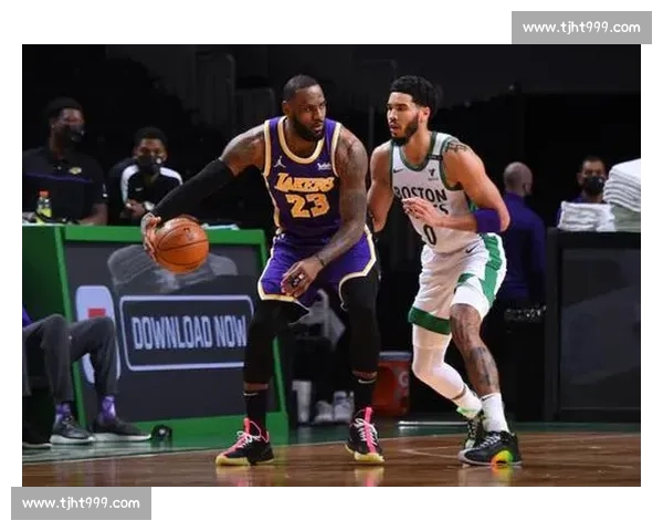 湖人对阵热火实时战况聚焦詹姆斯领衔攻防走势解析全场节奏与关键对决前瞻